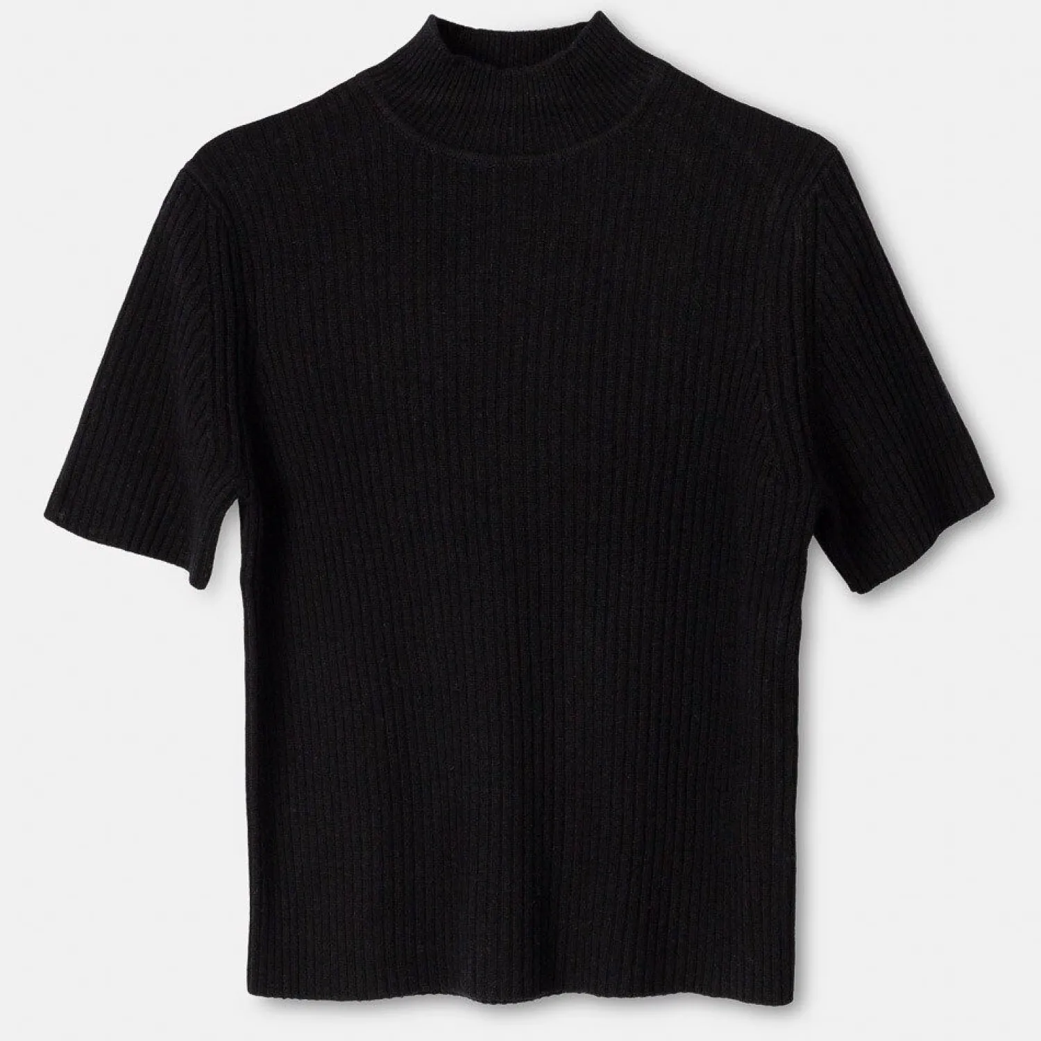 kortermet_genser_i_ull_8-5.webp Fashion Kortermet Genser I Ull Dame Loungewear
