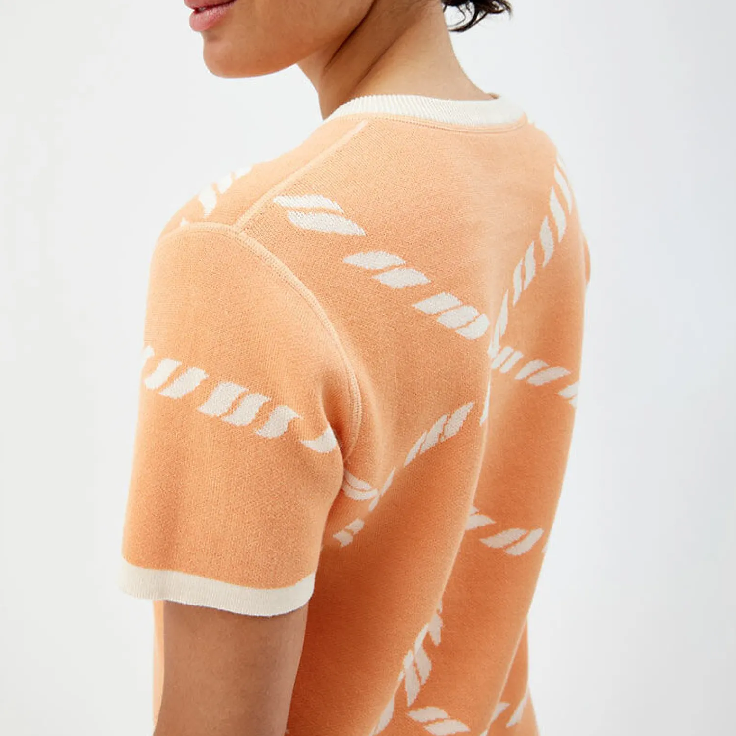vendbar_kortermet_genser_8-3.webp Cheap Vendbar Kortermet Genser Dame Loungewear